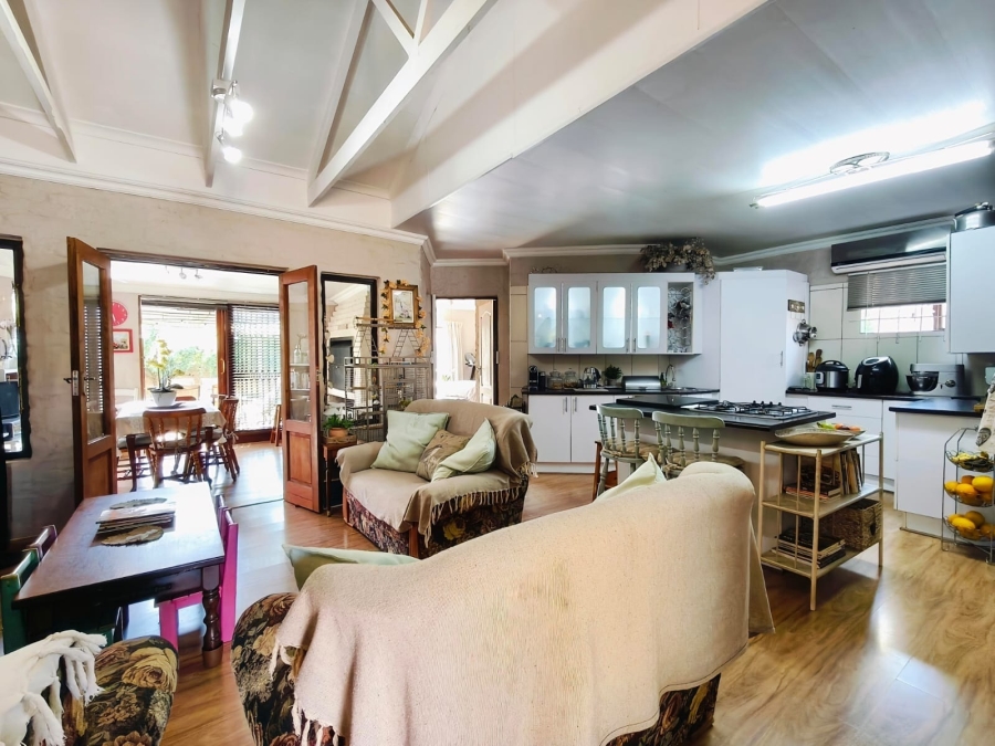 3 Bedroom Property for Sale in Mooivallei Park North West